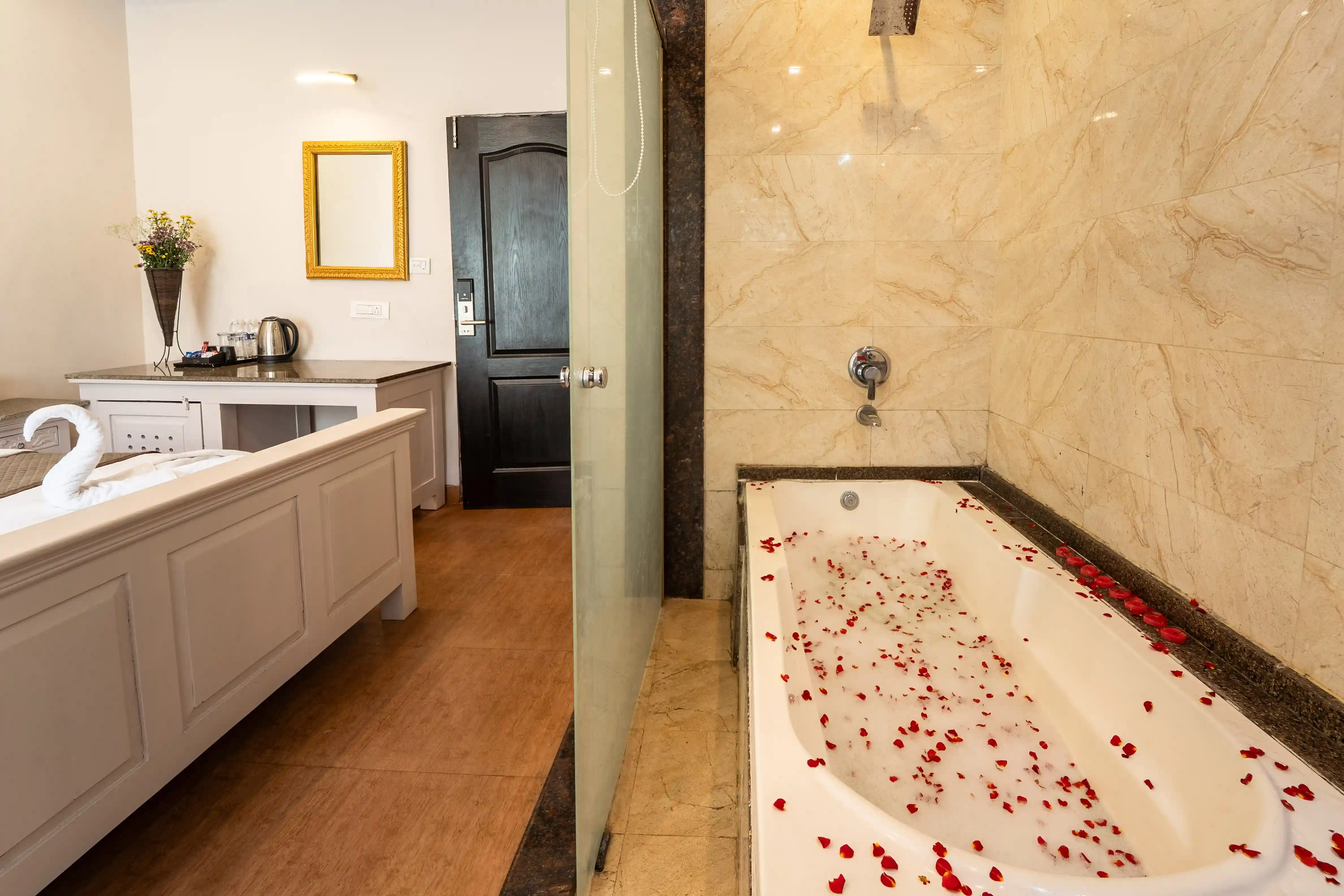 Honeymoon Room